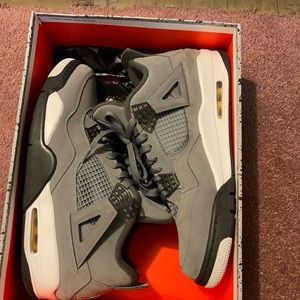 Jordan Reatro 4s